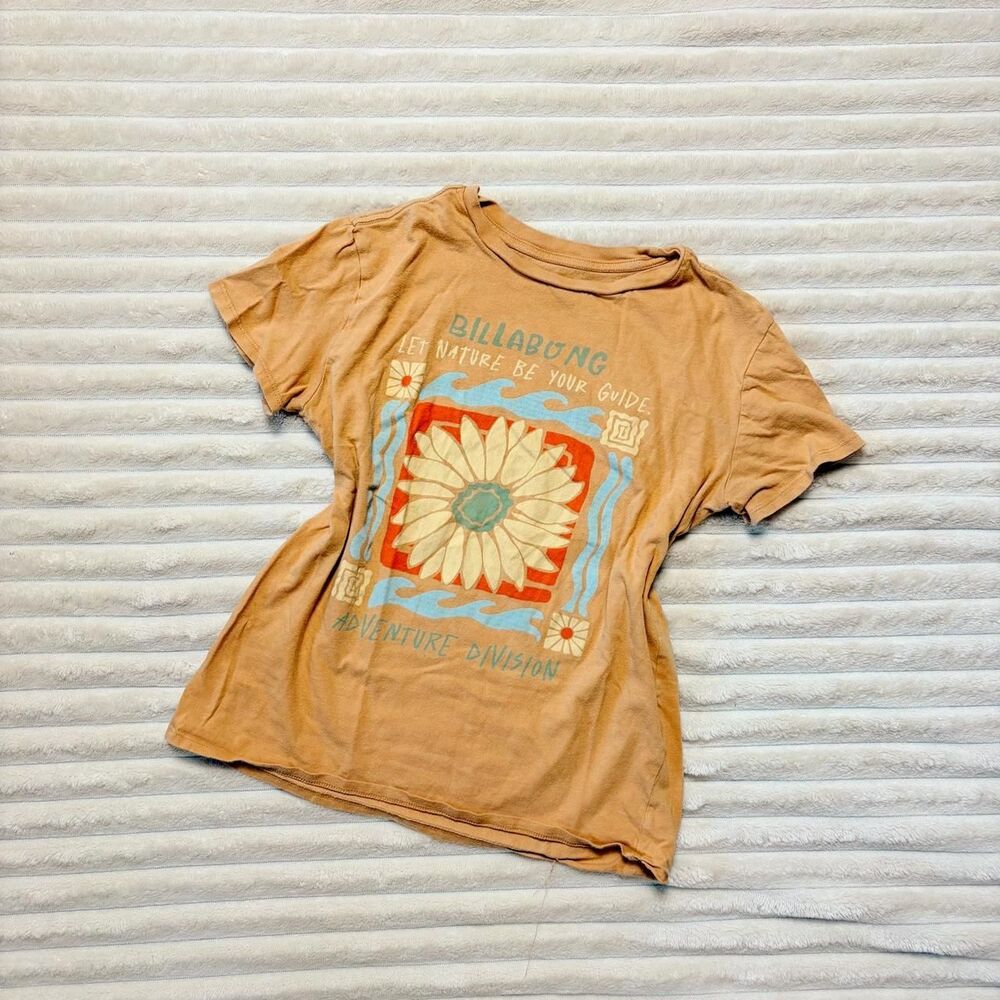 Billabong Women's Tan and Orange T-shirt